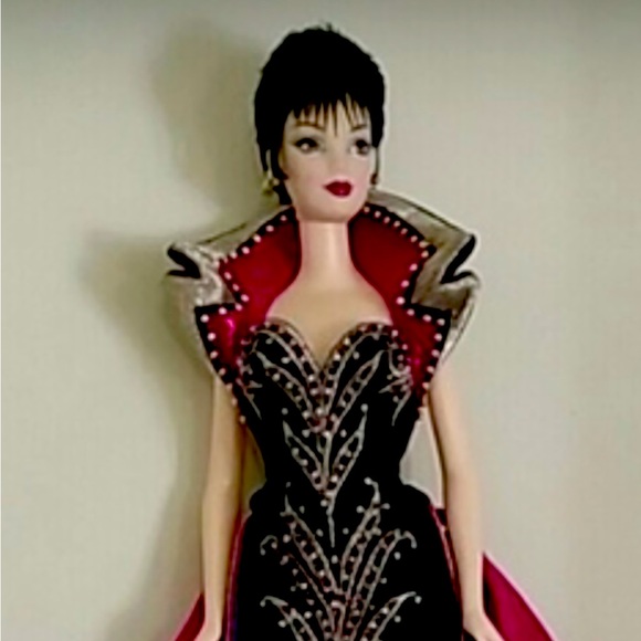 Vintage Beautiful Bob Mackie Barbie Doll. Has stand, no box, . Collectible - Picture 1 of 12